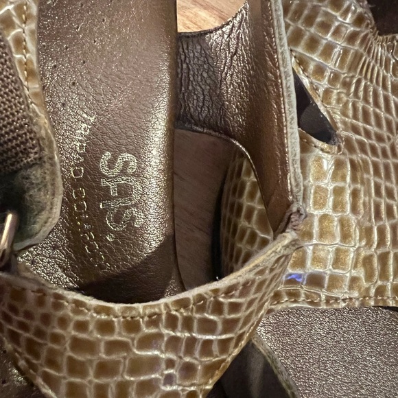 Women’s SAS Shoes-Size 6. - Picture 4 of 8